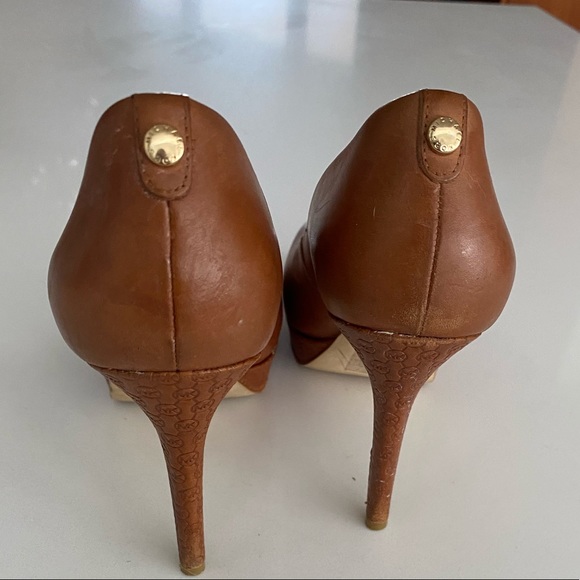 Michael Michael Kors Camel Platform Pumps sz 8.5 - Picture 5 of 9